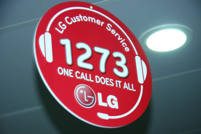 Opening of the largest LG brand shop